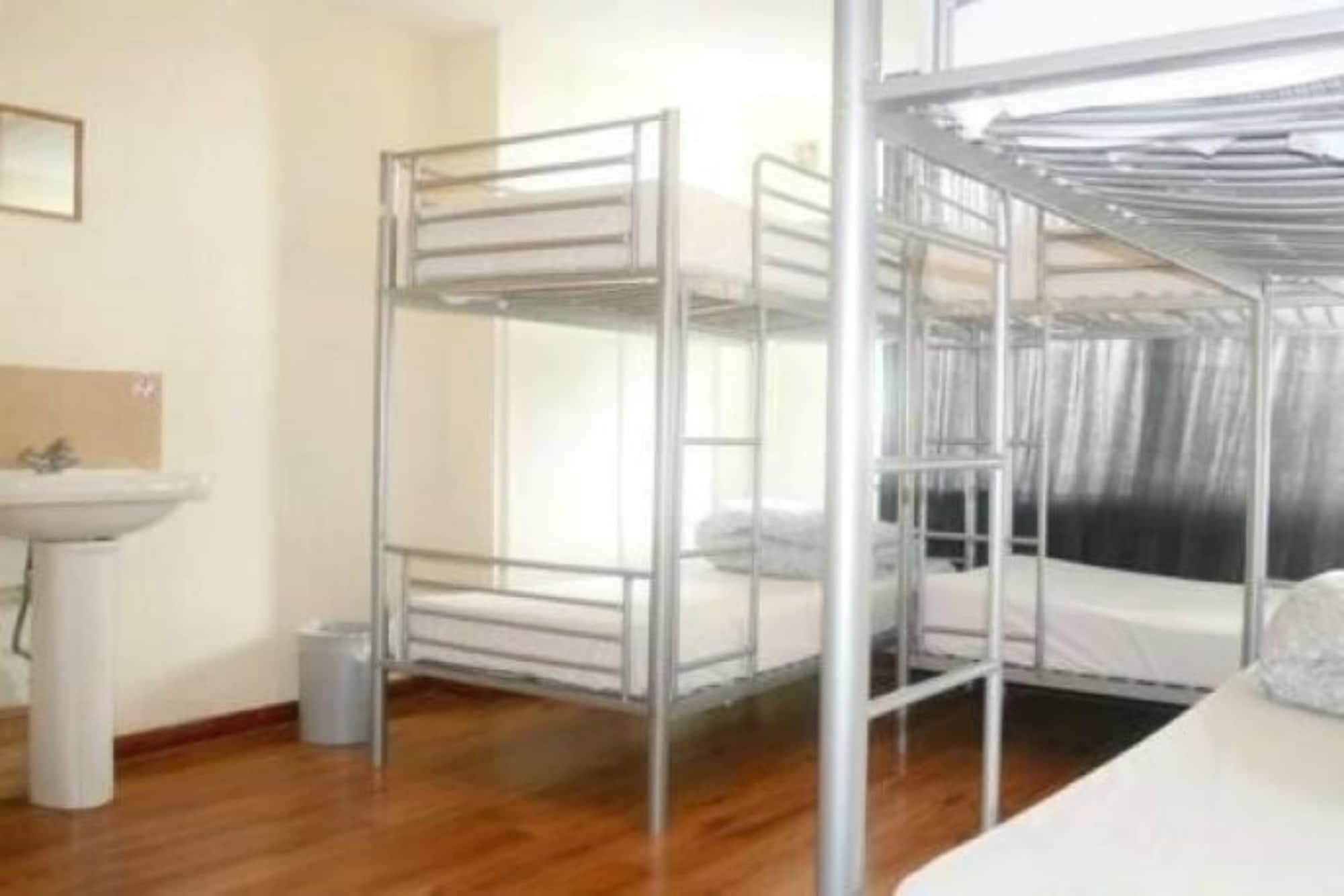 Kensal Green Backpackers London Bagian luar foto