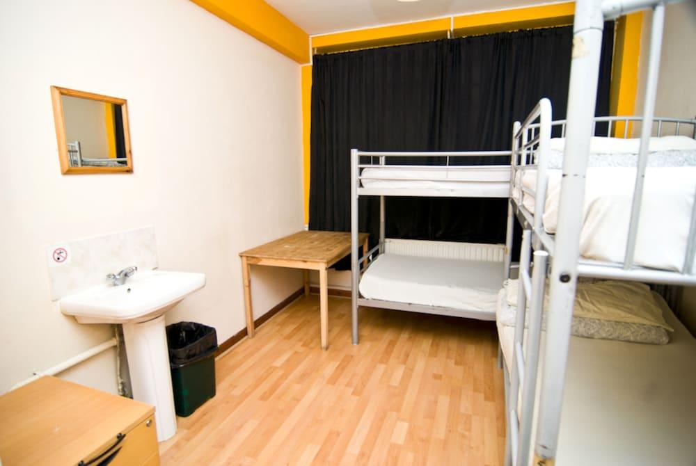 Kensal Green Backpackers London Bagian luar foto