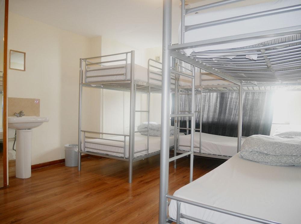 Kensal Green Backpackers London Bagian luar foto