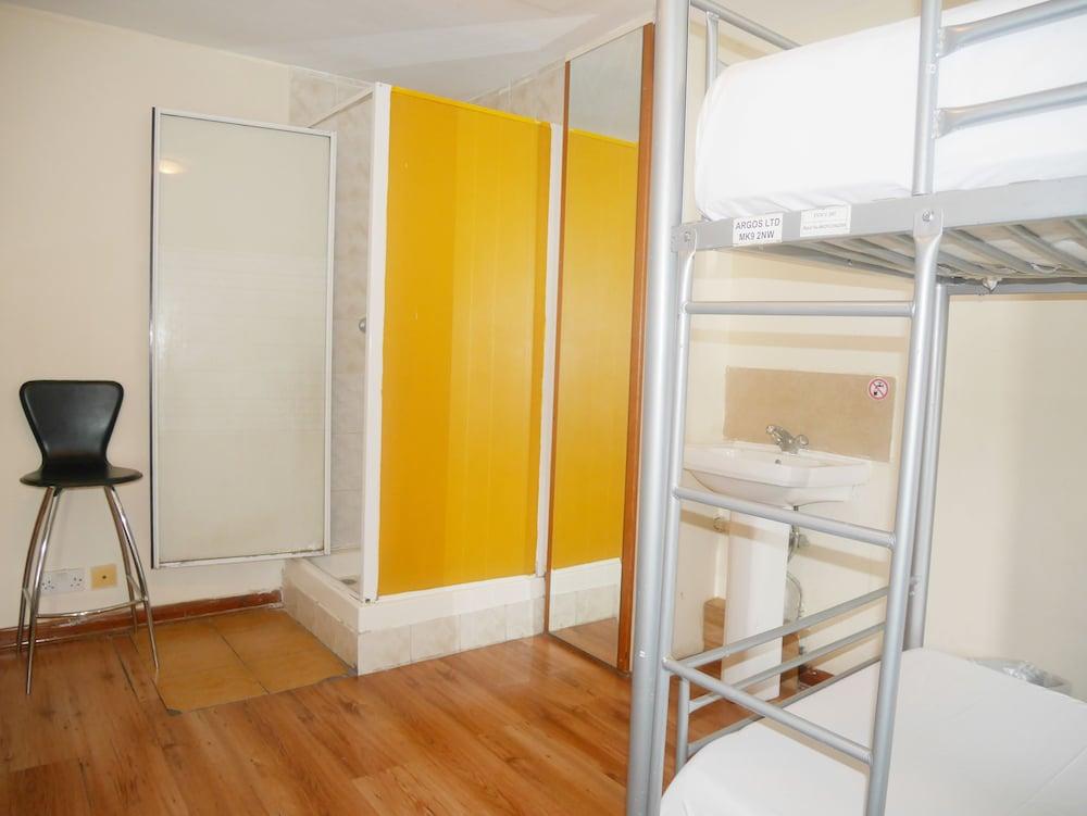 Kensal Green Backpackers London Bagian luar foto