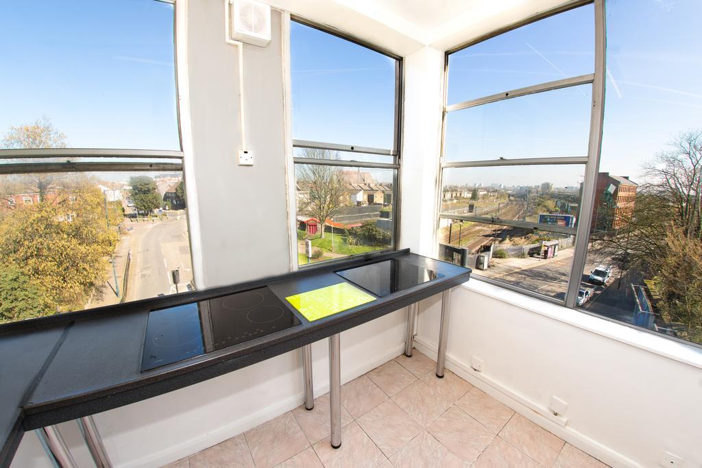 Kensal Green Backpackers London Bagian luar foto